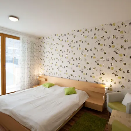 Affittacamere Garni Pod Skalkou 3*