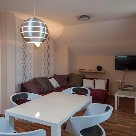 Affittacamere Garni Pod Skalkou 3*