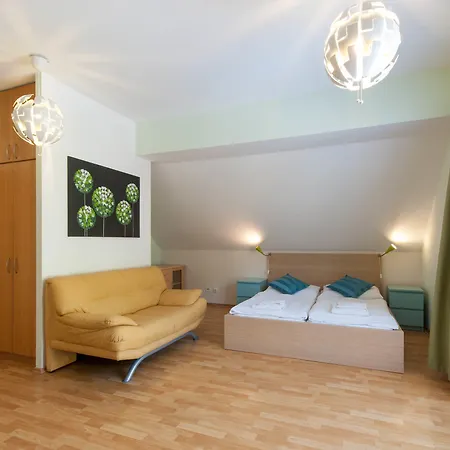 Hotel Garni Pod Skalkou 3* Чески-Крумлов