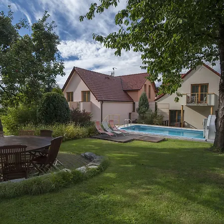 Affittacamere Garni Pod Skalkou 3*
