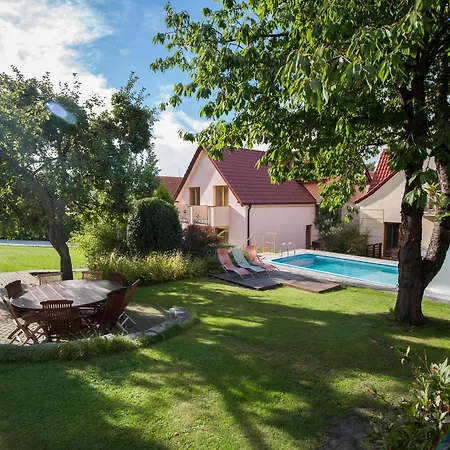 Garni Pod Skalkou Penzion 3*