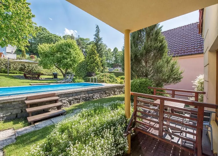 Garni Pod Skalkou Gasthof 3*